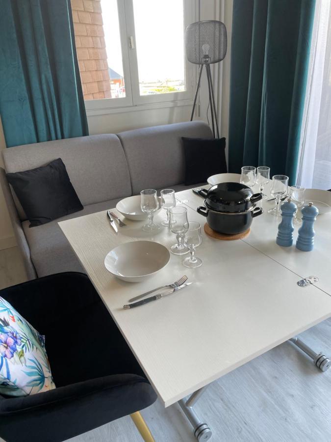 Studio Terrasse Vue Mer วิลเลร์-ซูร์-แมร์ ภายนอก รูปภาพ